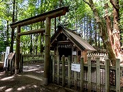 宝登山神社