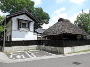 前・ざいもく家