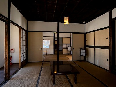 鷹匠町武家屋敷「武鷹館」