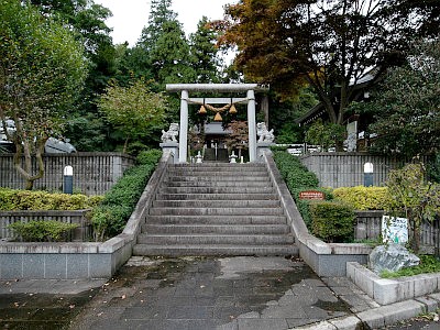 中氷川神社