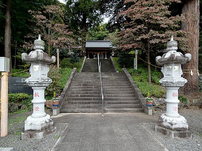 中氷川神社