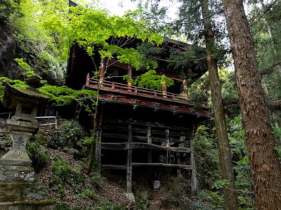 円融寺 岩井堂