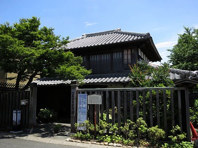 一茶双樹記念館