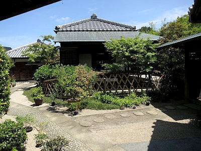 一茶双樹記念館