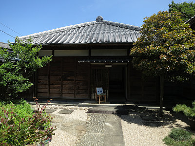 一茶双樹記念館