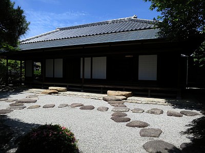 一茶双樹記念館