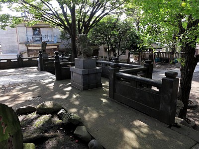 四丁目氷川神社