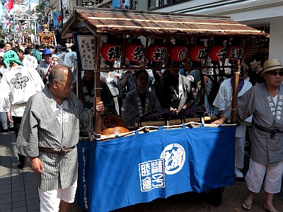 日暮里諏方神社 例大祭