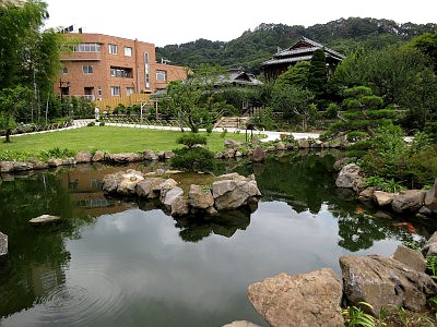 高尾駒木野庭園