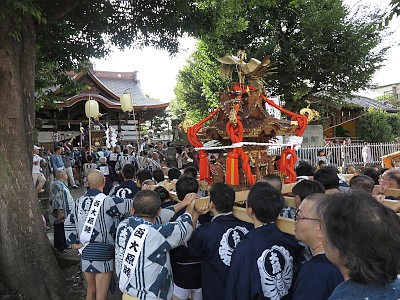 瀧野川八幡神社 例大祭