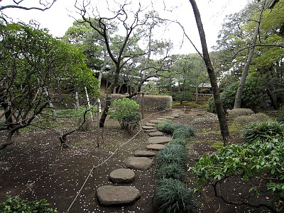 成城五丁目猪股庭園