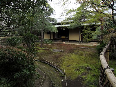 成城五丁目猪股庭園