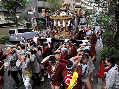 駒留八幡神社 例大祭