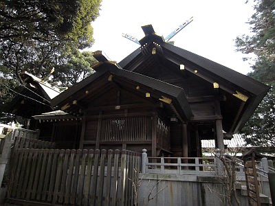 用賀神社