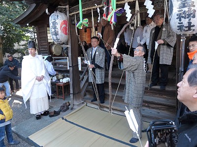 中井御霊神社 備射祭