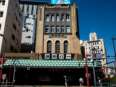 浅草の近代建築 東京都台東区 伝統の日本紀行