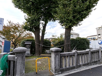 元宿堰稲荷神社