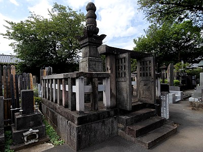 龍光寺