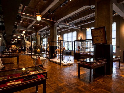 旧東京中央郵便局