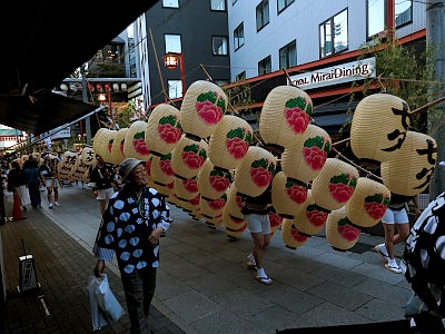 秋田竿燈浅草まつり