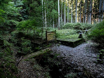 浄発願寺 奥ノ院s