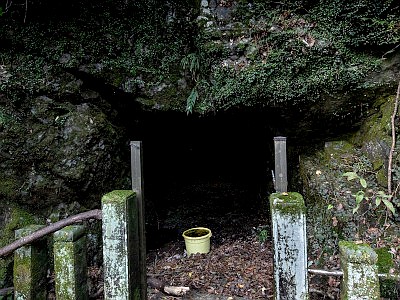 浄発願寺 奥ノ院s