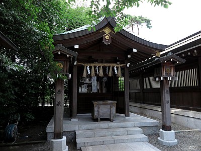 寒川神社