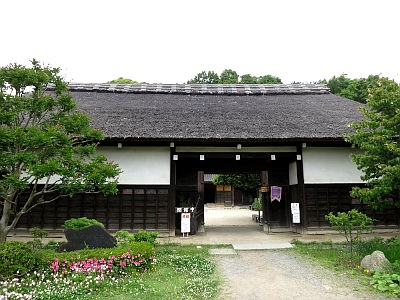 みその公園「横溝屋敷」