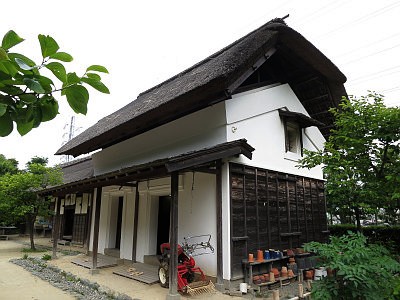 みその公園「横溝屋敷」
