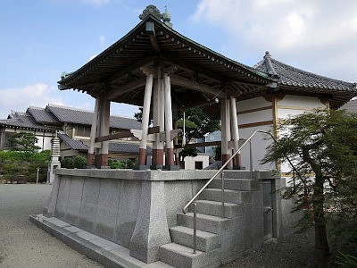 宝袋寺